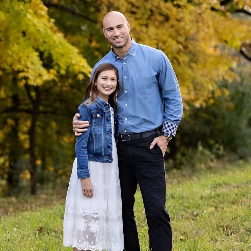 Ben Leber’s Social Profiles Connecting with Fans